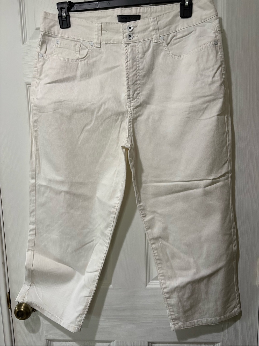Nine West White Cropped Capri Jeans